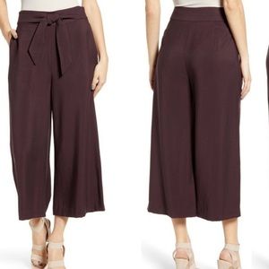 Leith Tie Front High Rise Wide Leg Crop pants - Small